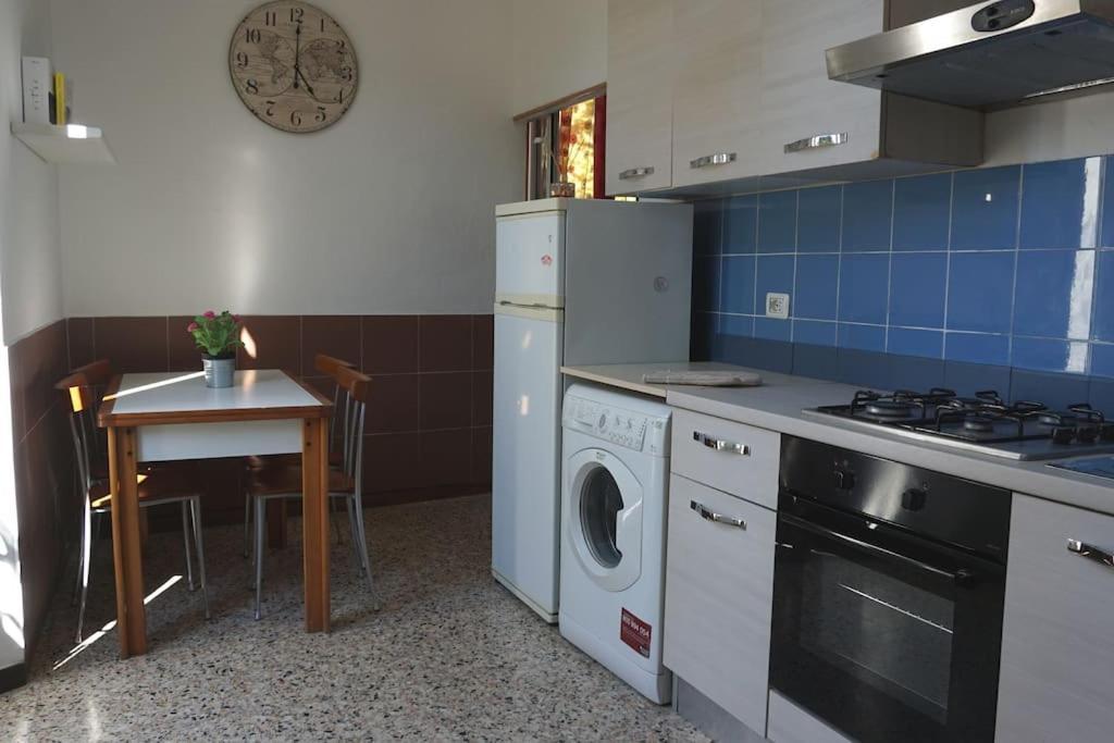Como Home Lake Titi'S Place Exterior foto